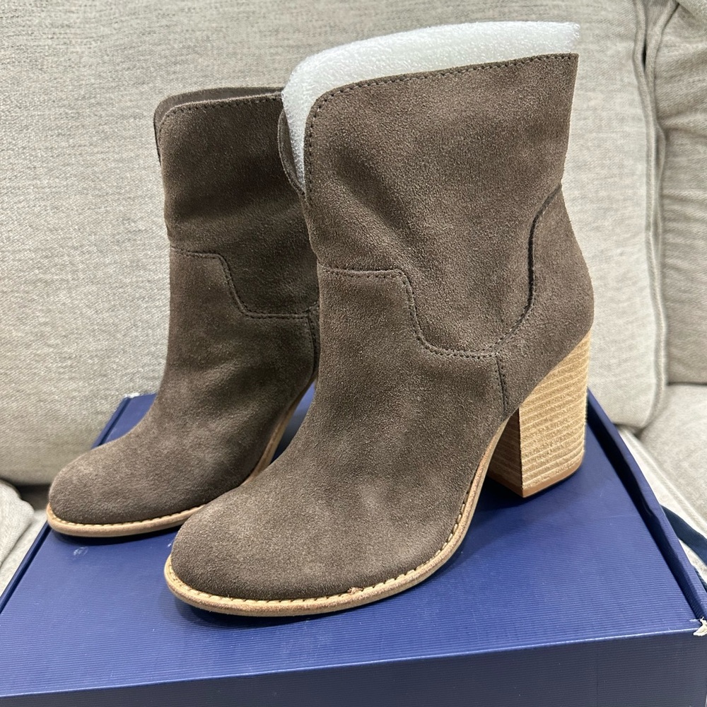 Splendid Murietta mocha suede booties size 7.5M